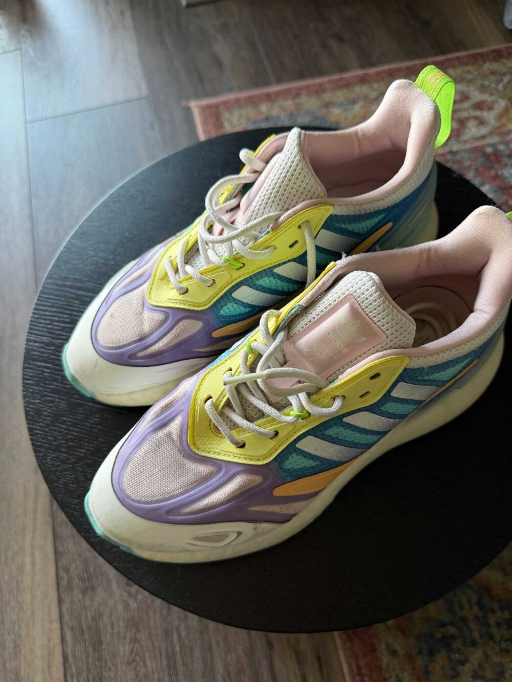 Adidas Pastel Sneakers – Fits Women's US 7